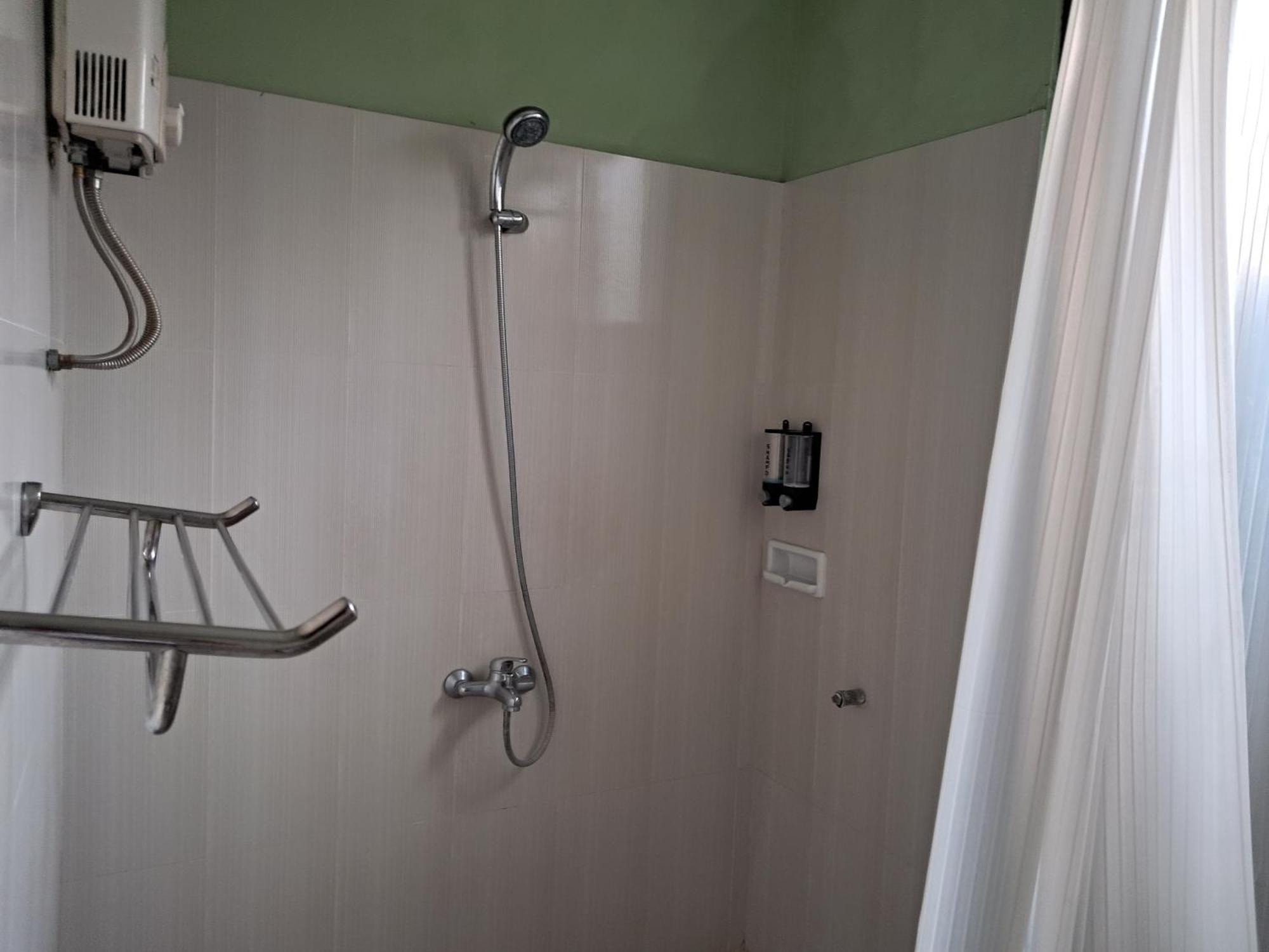 Griya Jene Homestay Syariah Ngabean Exterior photo
